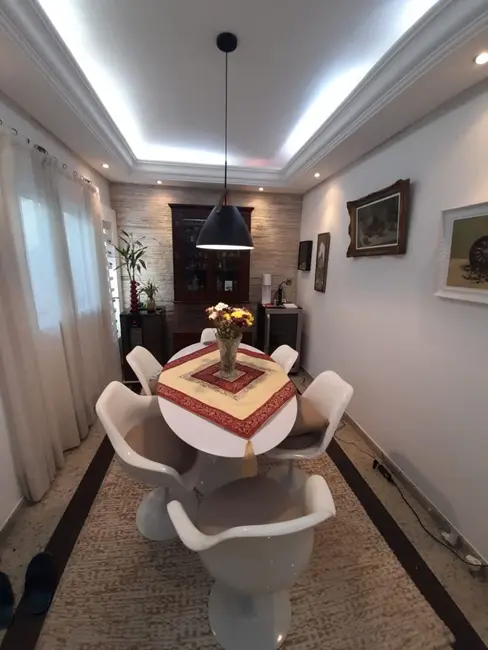 Foto 9 de Sobrado com 3 quartos à venda, 80m2 em Vila Scarpelli, Santo Andre - SP