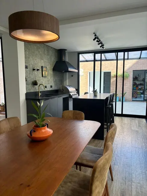 Foto 8 de Sobrado com 3 quartos à venda, 300m2 em Dos Casa, Sao Bernardo Do Campo - SP