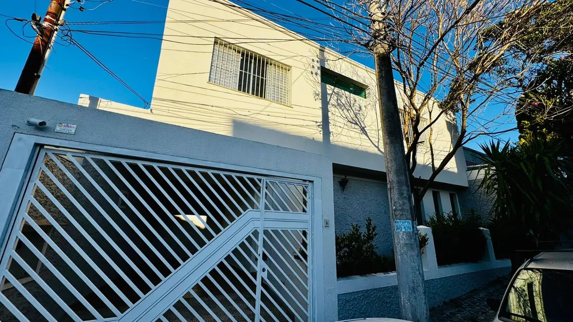 Sobrado com 2 quartos à venda, 166m2 em Bangú, Santo Andre - SP - imagem 2 Foto 2 de Sobrado com 2 quartos à venda, 166m2 em Bangú, Santo Andre - SP