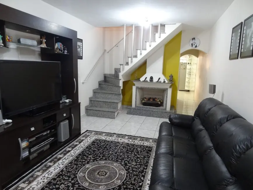 Foto 2 de Sobrado com 3 quartos à venda, 127m2 em Vila Helena, Santo Andre - SP