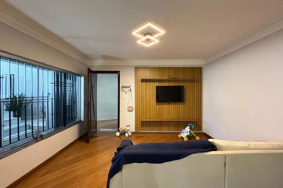 Foto 2 de Casa com 4 quartos à venda, 200m2 em Jardim Paraíso, Santo Andre - SP