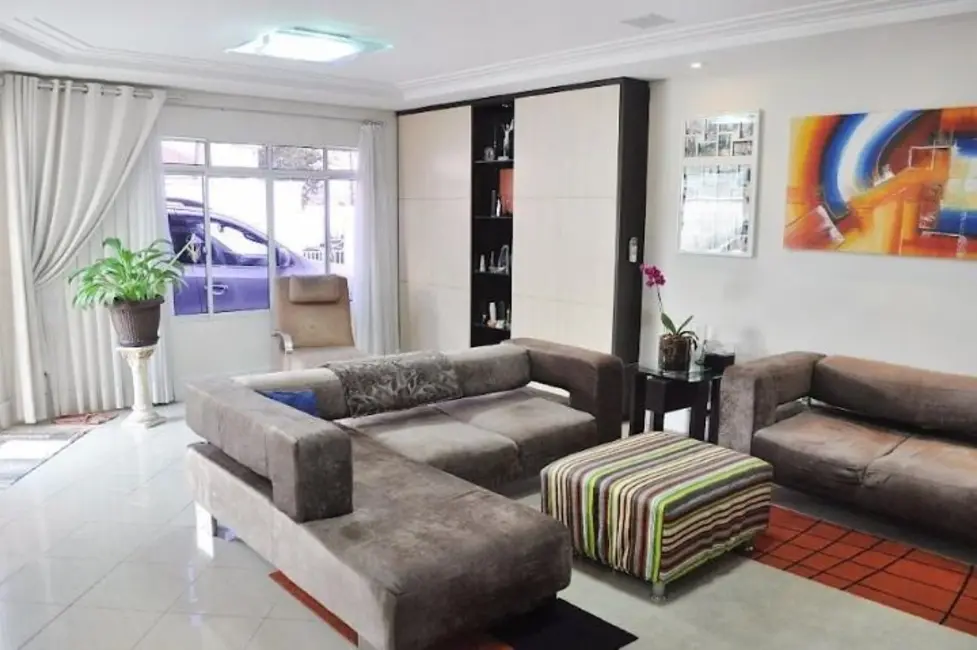 Foto 2 de Sobrado com 3 quartos à venda, 80m2 em Vila Scarpelli, Santo Andre - SP