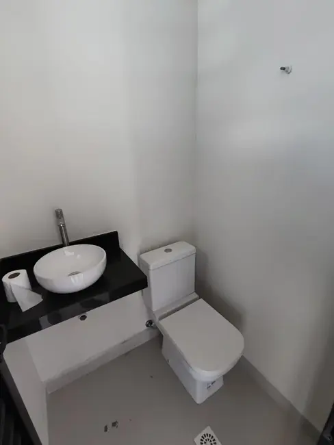 Foto 3 de Sobrado com 2 quartos à venda, 85m2 em Vila Scarpelli, Santo Andre - SP