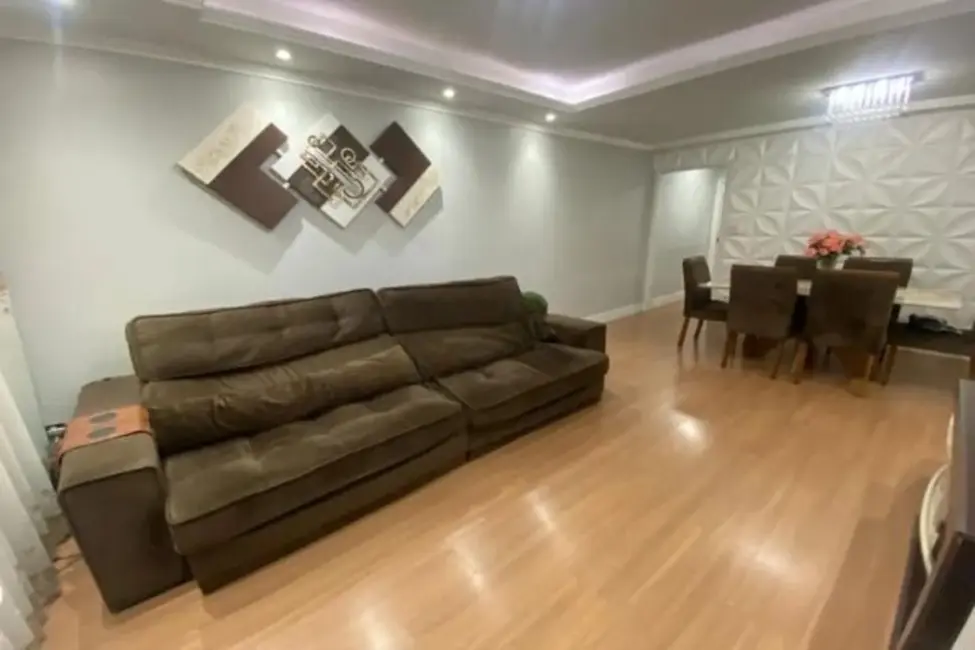 Foto 1 de Sobrado com 3 quartos à venda, 197m2 em Vila Scarpelli, Santo Andre - SP