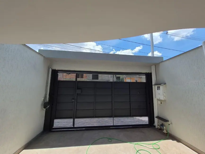 Foto 5 de Sobrado com 3 quartos à venda, 200m2 em Jardim Guapituba, Maua - SP