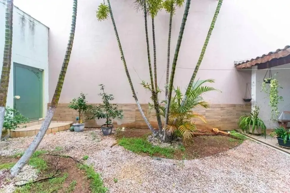 Foto 9 de Sobrado com 3 quartos à venda, 200m2 em Vila Scarpelli, Santo Andre - SP