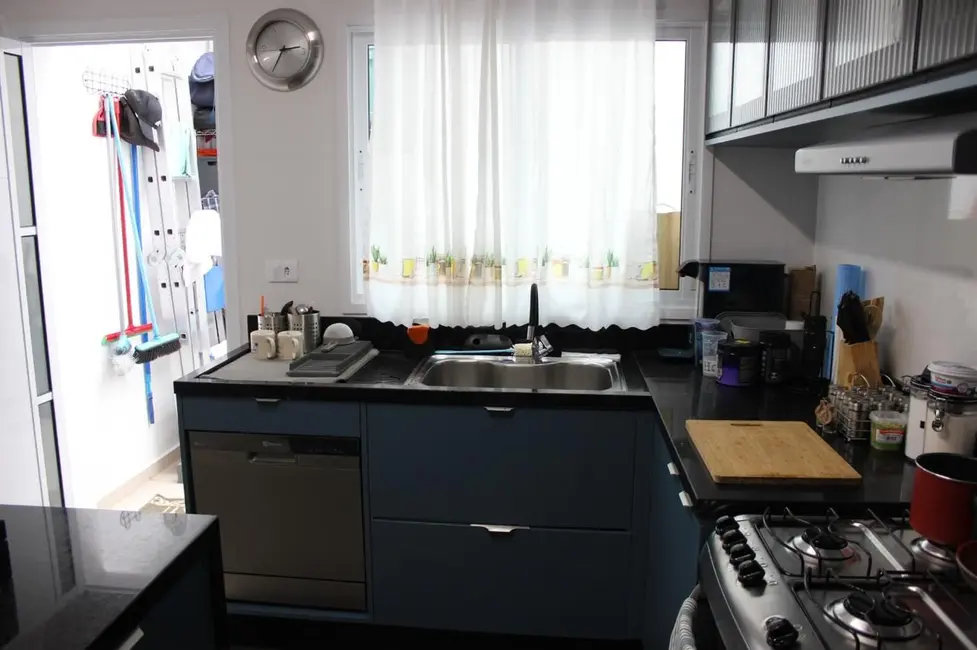 Foto 9 de Sobrado com 2 quartos à venda, 100m2 em Vila Scarpelli, Santo Andre - SP