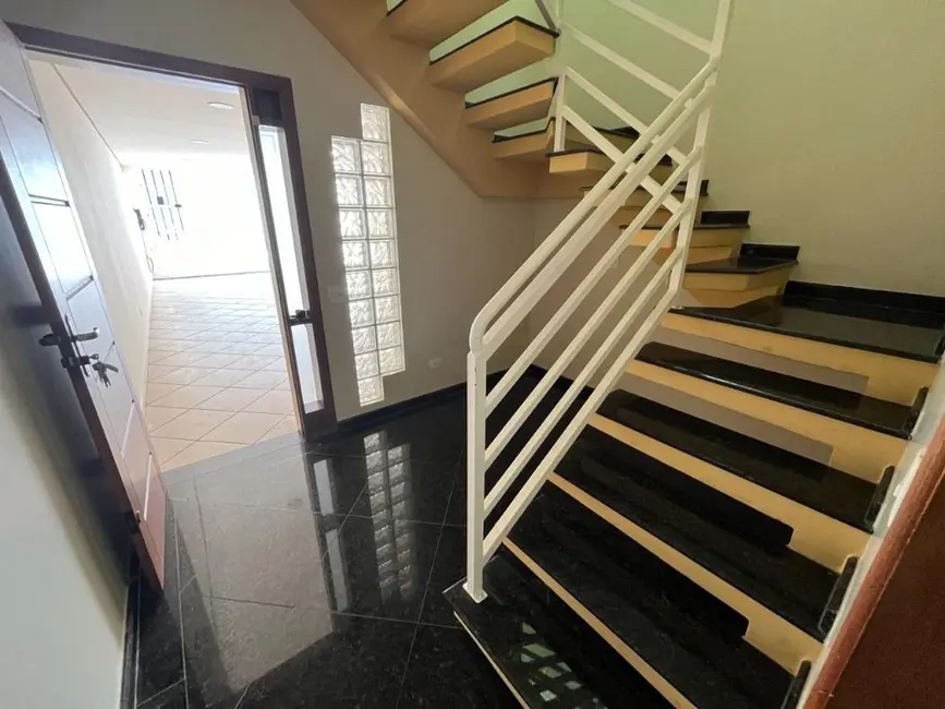 Foto 8 de Sobrado com 3 quartos à venda, 257m2 em Jardim Paraíso, Santo Andre - SP