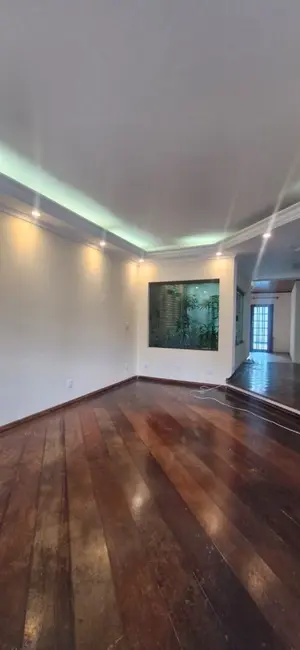 Foto 6 de Sobrado com 4 quartos à venda, 300m2 em Parque dos Pássaros, Sao Bernardo Do Campo - SP