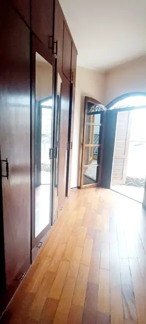 Foto 8 de Sobrado com 3 quartos à venda, 150m2 em Vila Scarpelli, Santo Andre - SP