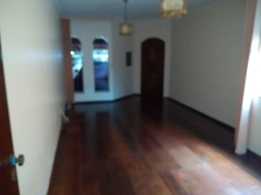 Foto 2 de Sobrado com 3 quartos à venda, 150m2 em Vila Scarpelli, Santo Andre - SP