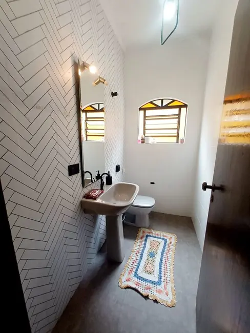 Foto 3 de Sobrado com 3 quartos à venda, 150m2 em Vila Scarpelli, Santo Andre - SP