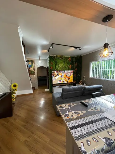 Foto 2 de Sobrado com 4 quartos à venda, 155m2 em Jardim Las Vegas, Santo Andre - SP