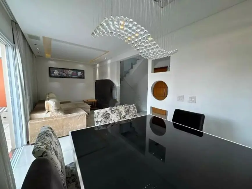 Sobrado com 3 quartos à venda, 160m2 em Vila Assunção, Santo Andre - SP - imagem 5 Foto 5 de Sobrado com 3 quartos à venda, 160m2 em Vila Assunção, Santo Andre - SP