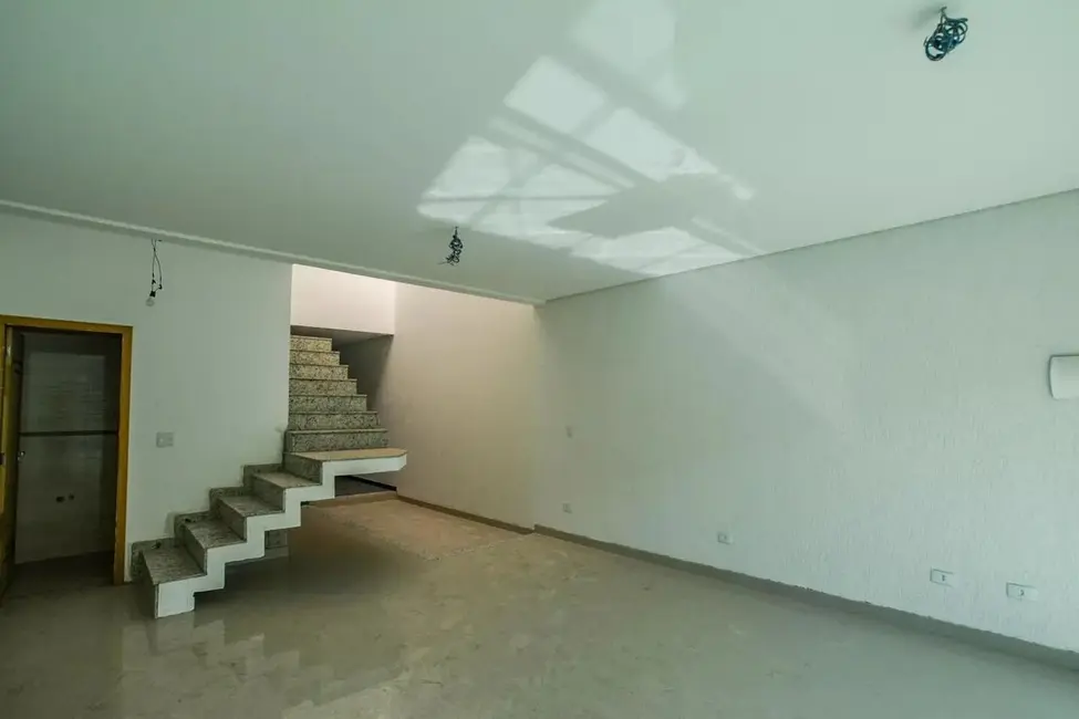 Foto 1 de Sobrado com 3 quartos à venda, 132m2 em Jardim Bom Pastor, Santo Andre - SP