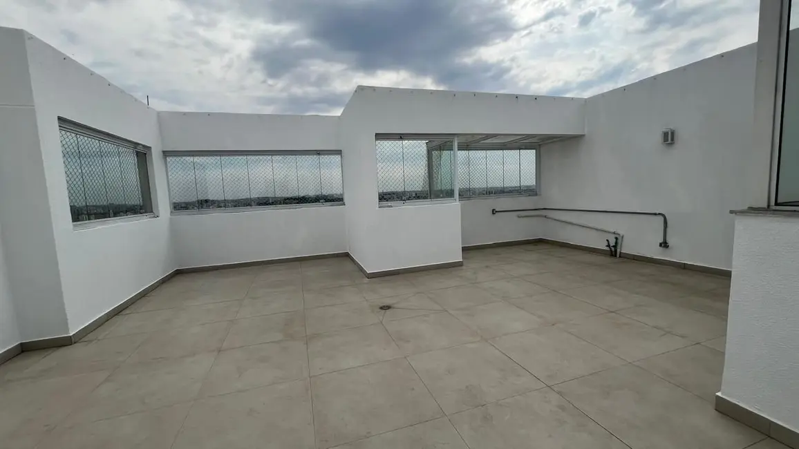 Cobertura com 3 quartos para alugar, 255m2 em Vila Scarpelli, Santo Andre - SP - imagem 4 Foto 4 de Cobertura com 3 quartos para alugar, 255m2 em Vila Scarpelli, Santo Andre - SP