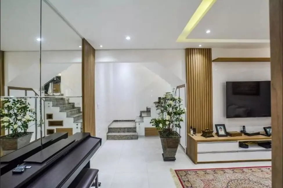 Foto 2 de Sobrado com 3 quartos à venda, 136m2 em Vila América, Santo Andre - SP