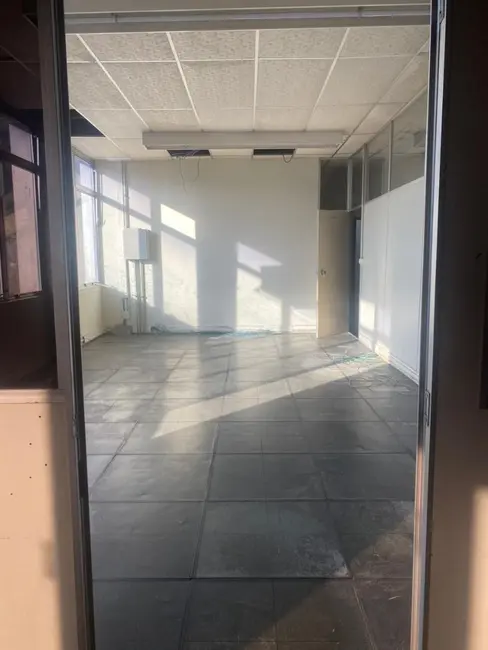 Foto 4 de Sala Comercial para alugar, 225m2 em Diadema - SP