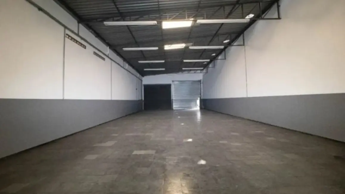 Foto 3 de Armazém / Galpão para alugar, 317m2 em Jardim Bom Pastor, Santo Andre - SP