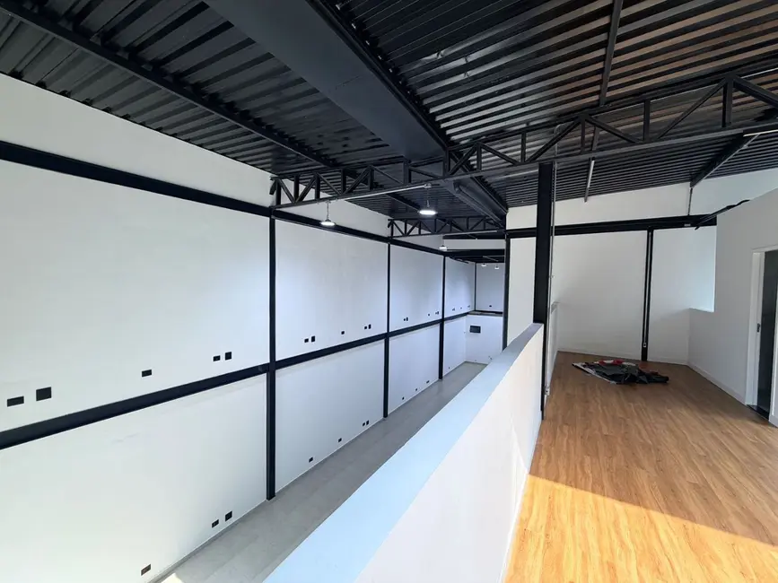 Foto 4 de Armazém / Galpão à venda e para alugar, 205m2 em Centro, Santo Andre - SP