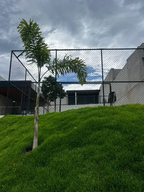 Foto 5 de Sobrado com 3 quartos à venda, 1150m2 em Centro, Igarata - SP