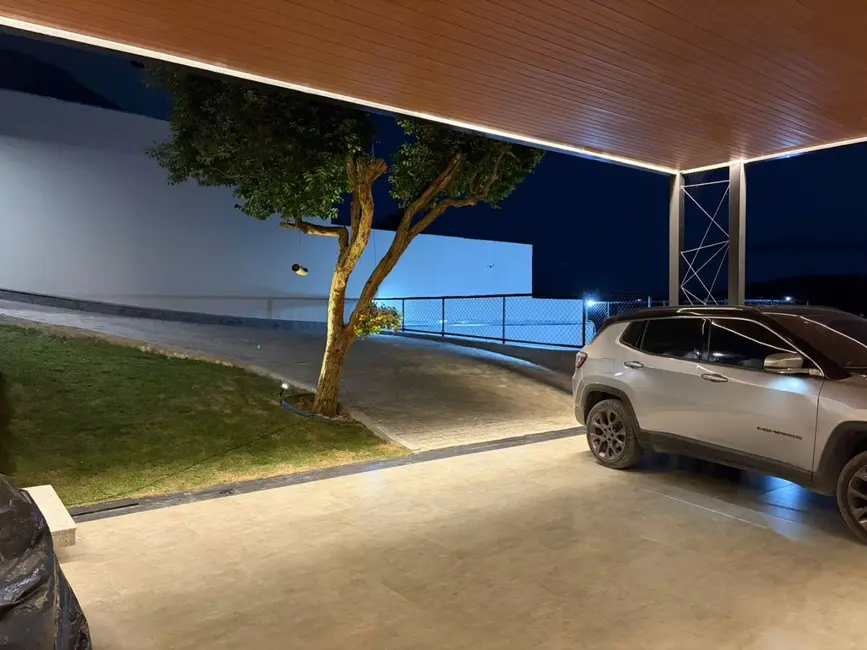 Foto 4 de Sobrado com 3 quartos à venda, 1150m2 em Centro, Igarata - SP