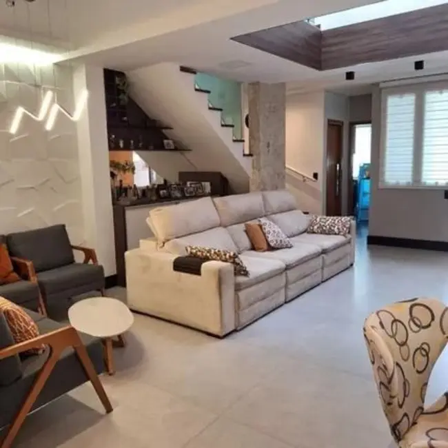 Foto 2 de Sobrado com 4 quartos à venda, 163m2 em Vila Alpina, Santo Andre - SP