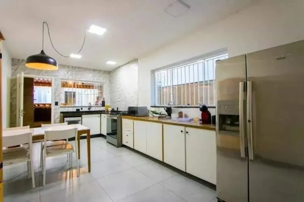 Foto 7 de Sobrado com 3 quartos à venda, 200m2 em Vila Alzira, Santo Andre - SP