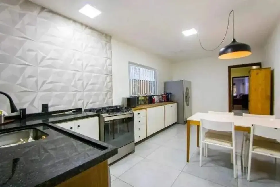 Foto 6 de Sobrado com 3 quartos à venda, 200m2 em Vila Alzira, Santo Andre - SP