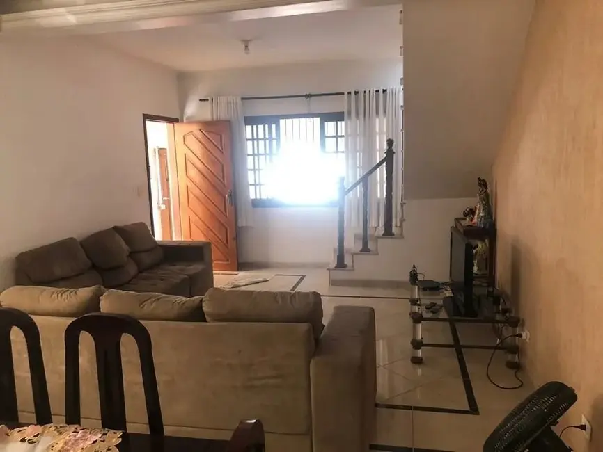 Foto 3 de Sobrado com 3 quartos à venda, 177m2 em Osvaldo Cruz, Sao Caetano Do Sul - SP