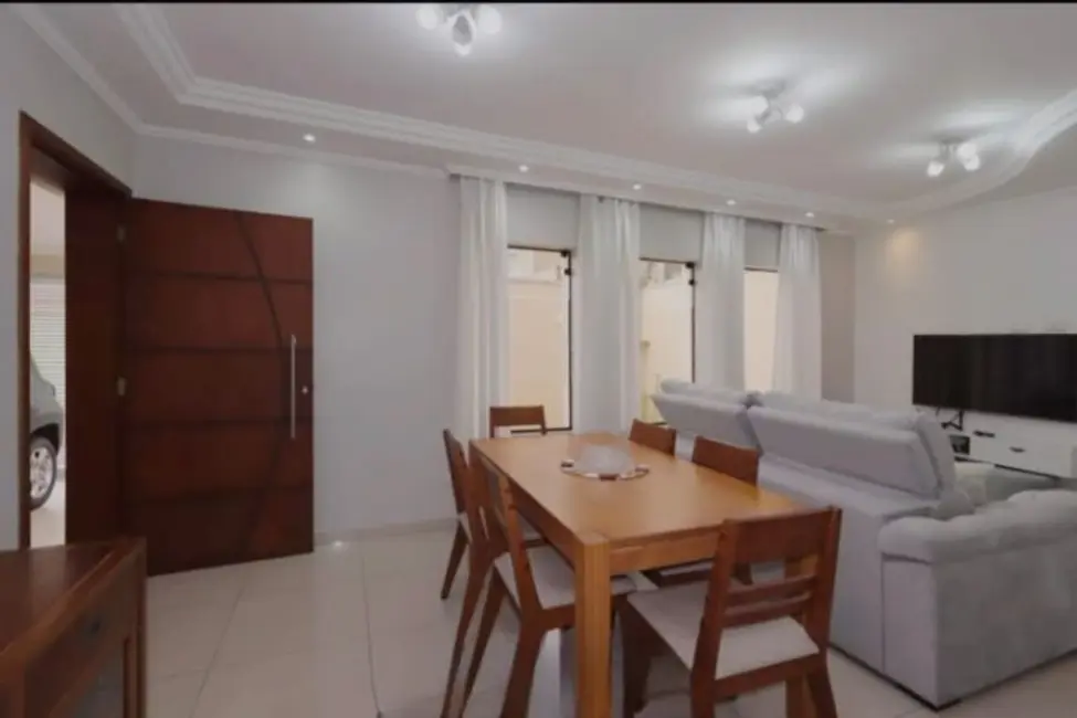 Foto 1 de Sobrado com 3 quartos à venda, 163m2 em Santo Andre - SP