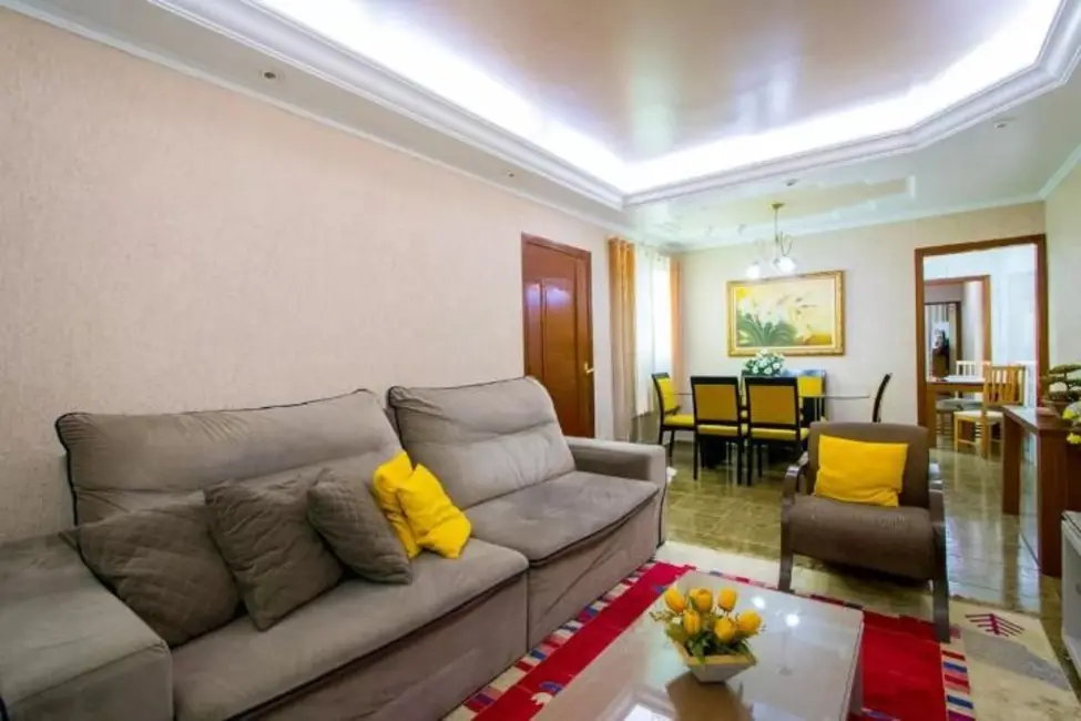 Foto 4 de Casa com 2 quartos à venda, 198m2 em Parque Industriário, Santo Andre - SP