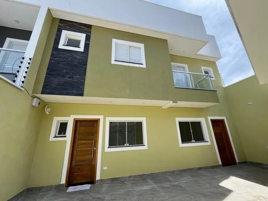 Foto 1 de Sobrado com 2 quartos à venda, 70m2 em Parque Jaçatuba, Santo Andre - SP