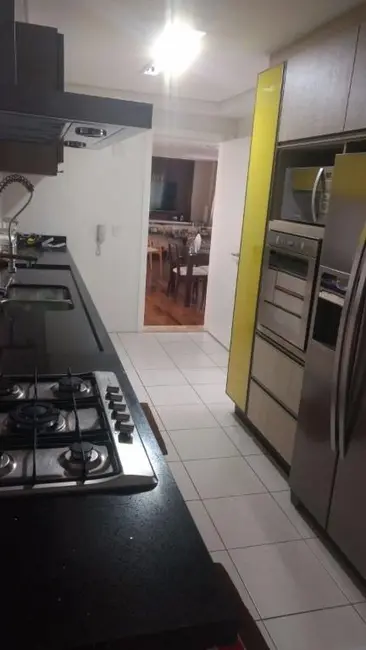 Apartamento com 3 quartos para alugar, 177m2 em Campestre, Santo Andre - SP - imagem 6 Foto 6 de Apartamento com 3 quartos para alugar, 177m2 em Campestre, Santo Andre - SP