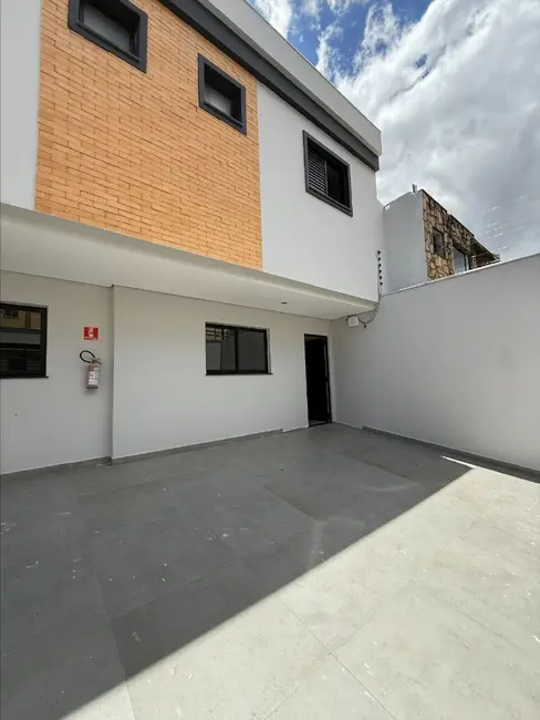 Sobrado com 3 quartos à venda, 92m2 em Vila Pires, Santo Andre - SP - imagem 1 Foto 1 de Sobrado com 3 quartos à venda, 92m2 em Vila Pires, Santo Andre - SP