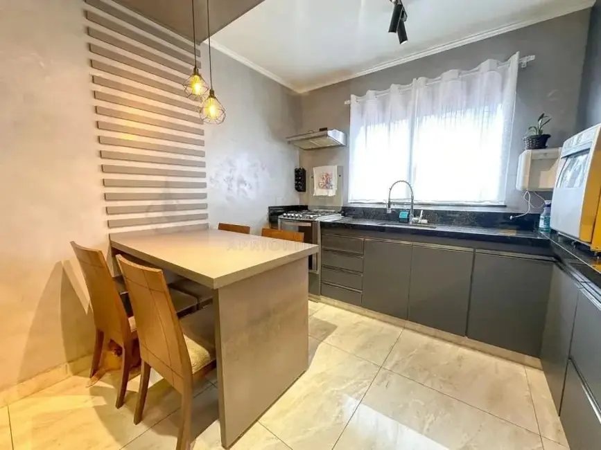 Sobrado com 3 quartos à venda, 215m2 em Vila Pires, Santo Andre - SP - imagem 6 Foto 6 de Sobrado com 3 quartos à venda, 215m2 em Vila Pires, Santo Andre - SP