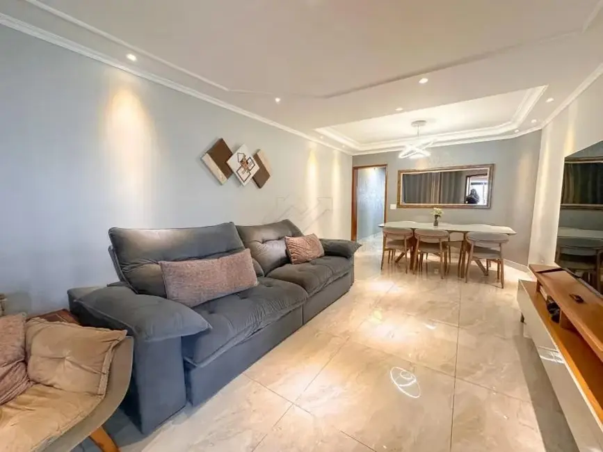 Sobrado com 3 quartos à venda, 215m2 em Vila Pires, Santo Andre - SP - imagem 5 Foto 5 de Sobrado com 3 quartos à venda, 215m2 em Vila Pires, Santo Andre - SP