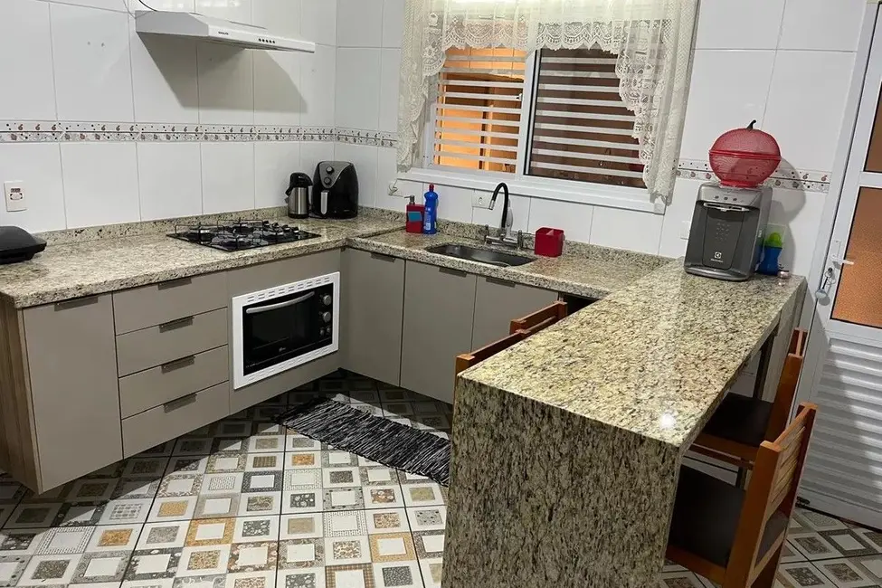Foto 4 de Sobrado com 3 quartos à venda, 125m2 em Parque Bandeirante, Santo Andre - SP