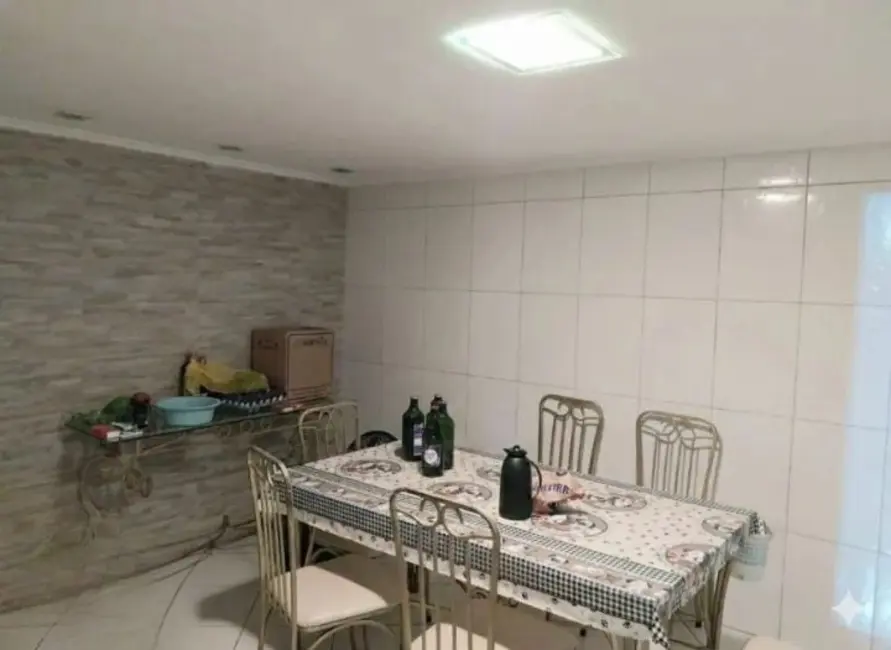 Sobrado com 3 quartos à venda, 194m2 em Jardim Progresso, Santo Andre - SP - imagem 9 Foto 9 de Sobrado com 3 quartos à venda, 194m2 em Jardim Progresso, Santo Andre - SP