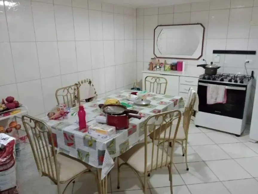 Sobrado com 3 quartos à venda, 194m2 em Jardim Progresso, Santo Andre - SP - imagem 8 Foto 8 de Sobrado com 3 quartos à venda, 194m2 em Jardim Progresso, Santo Andre - SP