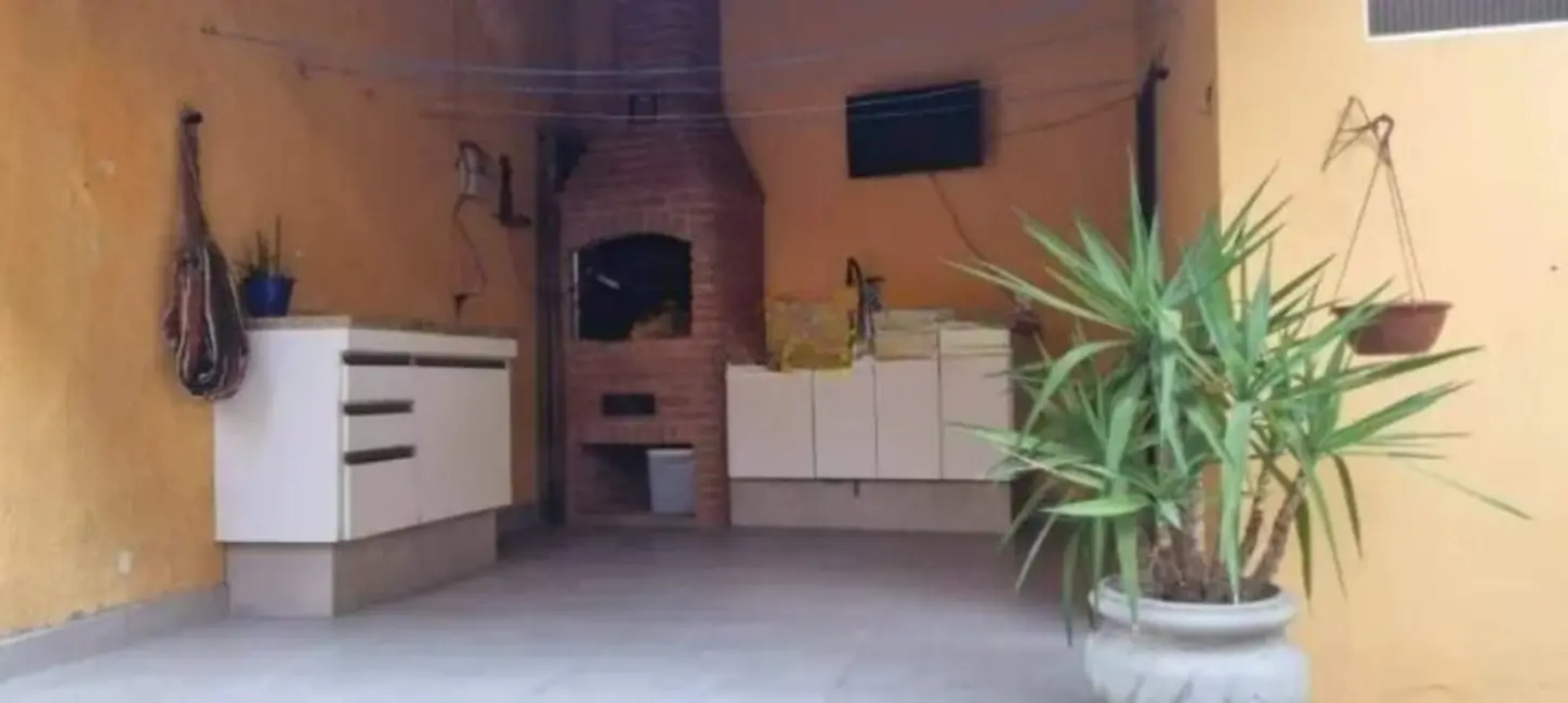 Foto 4 de Sobrado com 3 quartos à venda, 202m2 em Vila Scarpelli, Santo Andre - SP