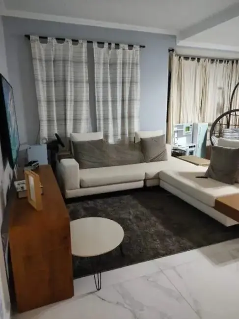 Foto 7 de Sobrado com 3 quartos à venda, 202m2 em Vila Scarpelli, Santo Andre - SP