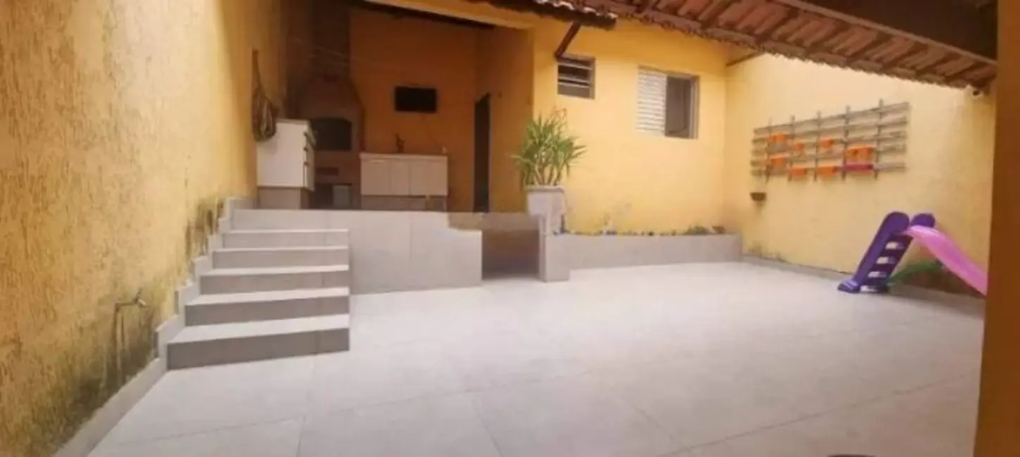 Foto 3 de Sobrado com 3 quartos à venda, 202m2 em Vila Scarpelli, Santo Andre - SP