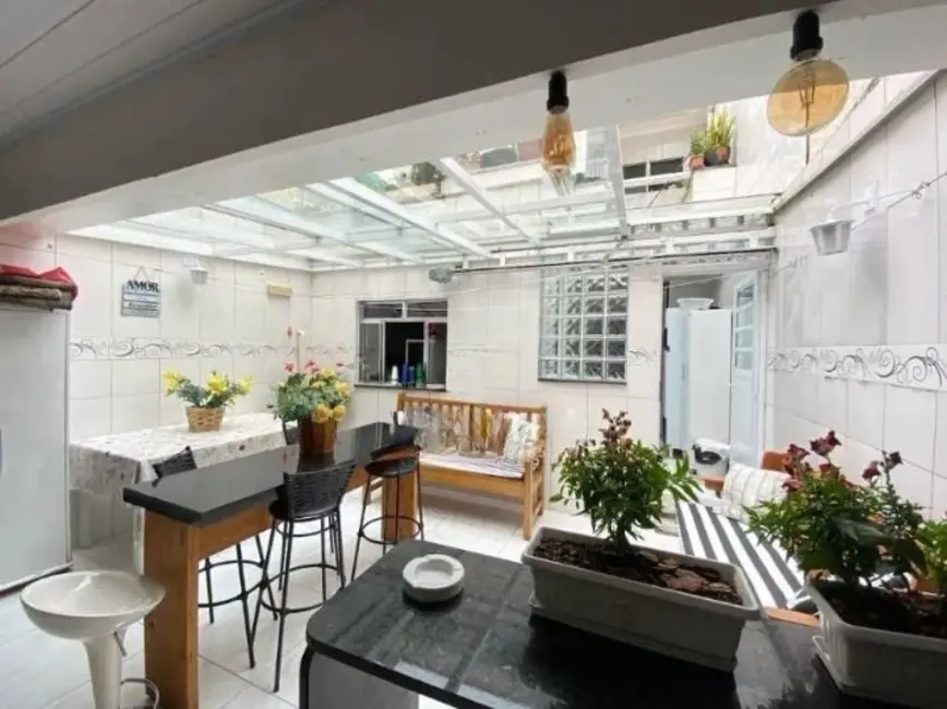 Foto 2 de Sobrado com 3 quartos à venda, 150m2 em Vila Pires, Santo Andre - SP