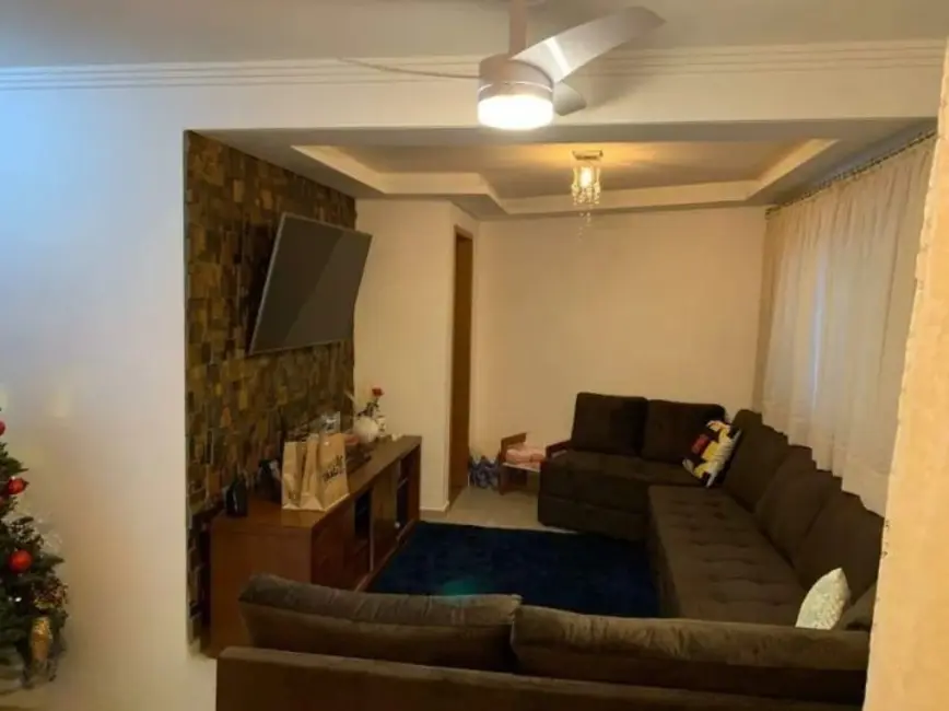 Foto 1 de Sobrado com 3 quartos à venda, 168m2 em Vila Scarpelli, Santo Andre - SP