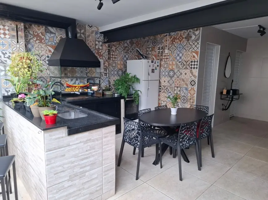 Foto 4 de Sobrado com 3 quartos à venda, 125m2 em Vila Assunção, Santo Andre - SP