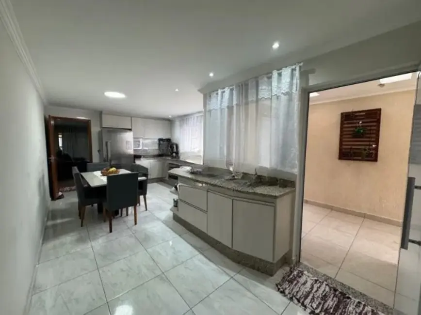 Foto 6 de Sobrado com 3 quartos à venda, 150m2 em Vila Assunção, Santo Andre - SP