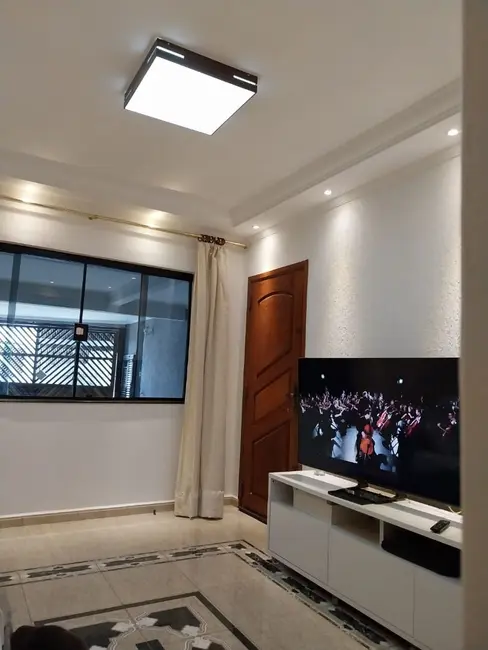 Foto 2 de Sobrado com 4 quartos à venda, 200m2 em Jardim Las Vegas, Santo Andre - SP