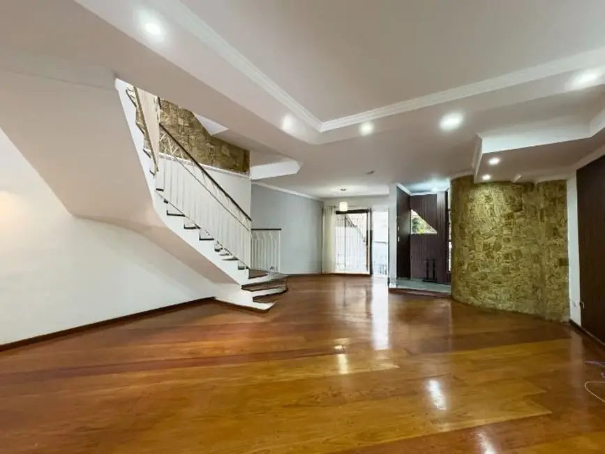Foto 1 de Sobrado com 3 quartos à venda, 250m2 em Centro, Sao Bernardo Do Campo - SP
