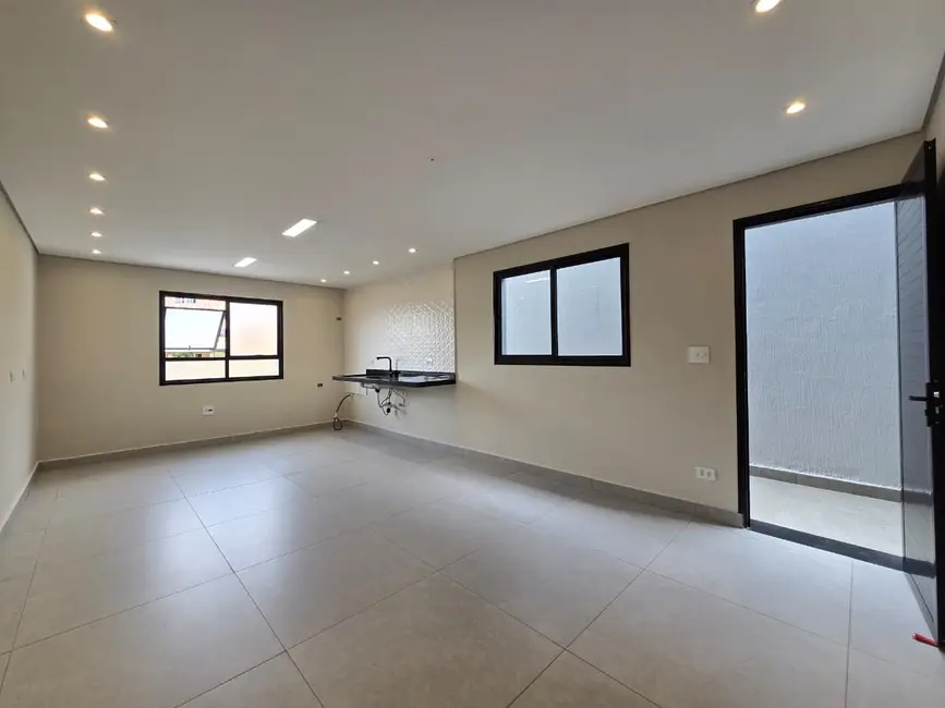 Foto 1 de Sobrado com 3 quartos à venda, 226m2 em Vila Scarpelli, Santo Andre - SP